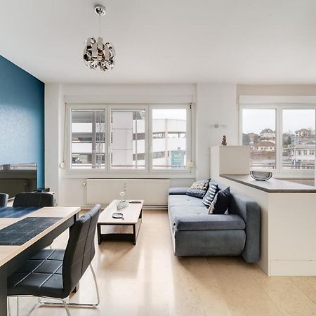 Superbe Appartement A Une Minute A Pied De La Gare Épinal Exterior foto